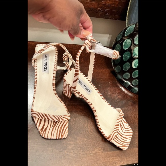 Steve Madden SHAYLA sandals - Picture 2 of 4